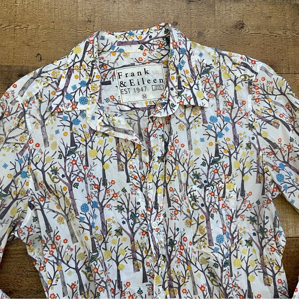 Button Down Frank & Eileen Floral Shirt  Long Sleeve Preppy Comfortable Luxe - Picture 2 of 15